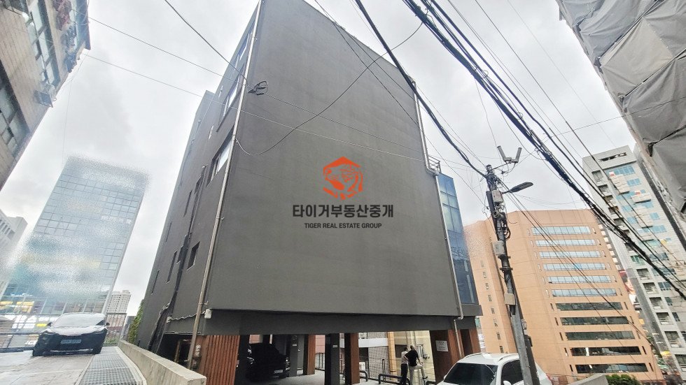 큐브 빌딩