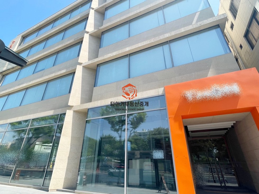 신사동 대로변 강남사옥임대 특급입지 통임대