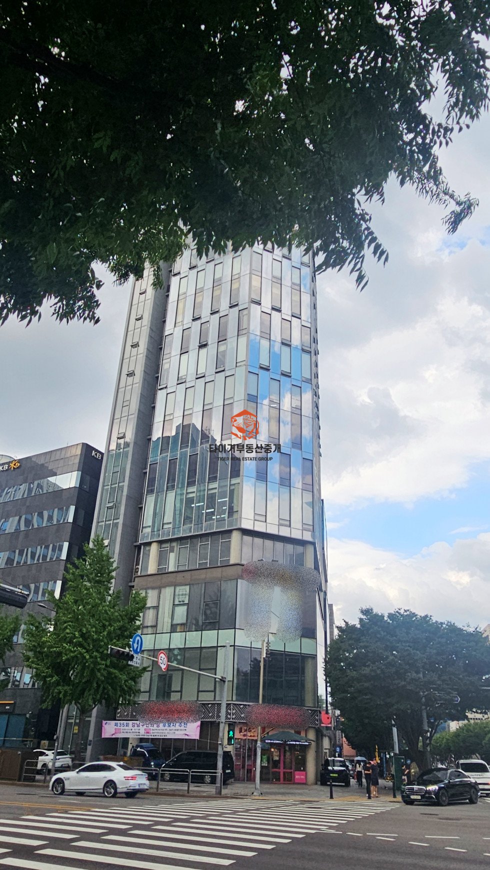 학동역 논현동 세관사거리 코너 병원, 사무실, 상가