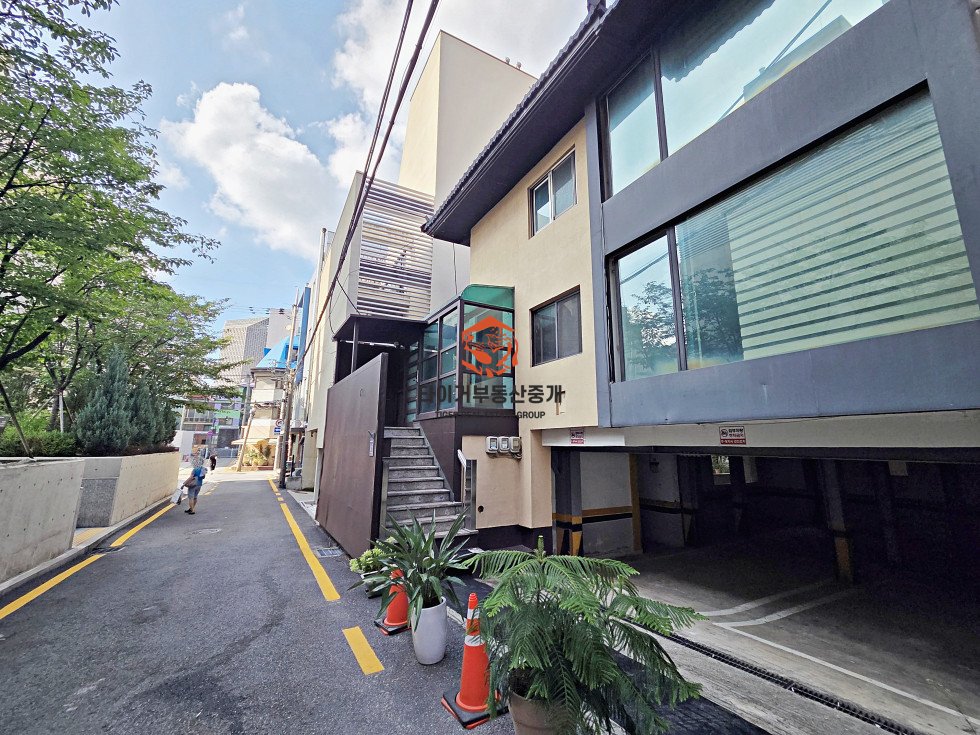학동역 논현동 을지병원사거리 인근 단독 주택형 사옥