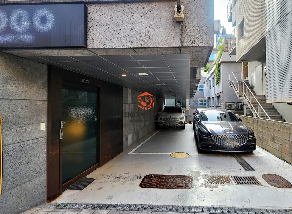 사진 8