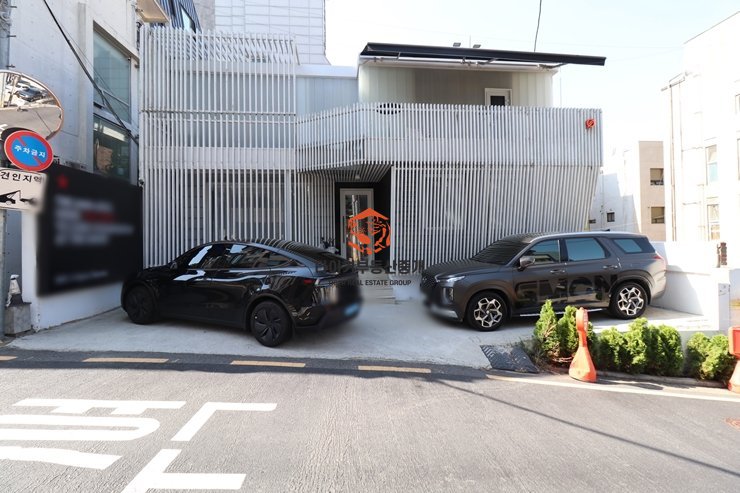 학동역 꼬마빌딩 사무실 상가 사옥,테라스 인테리어 우수 주차2대 논현동 통임대