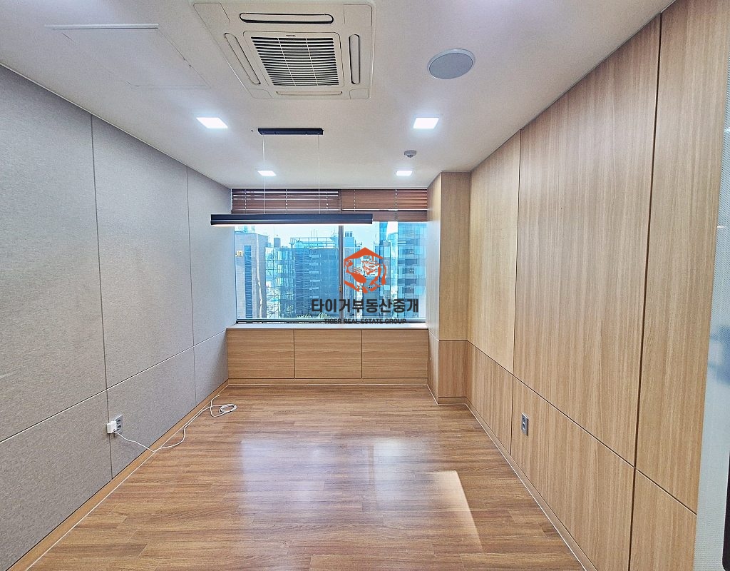 사진 4