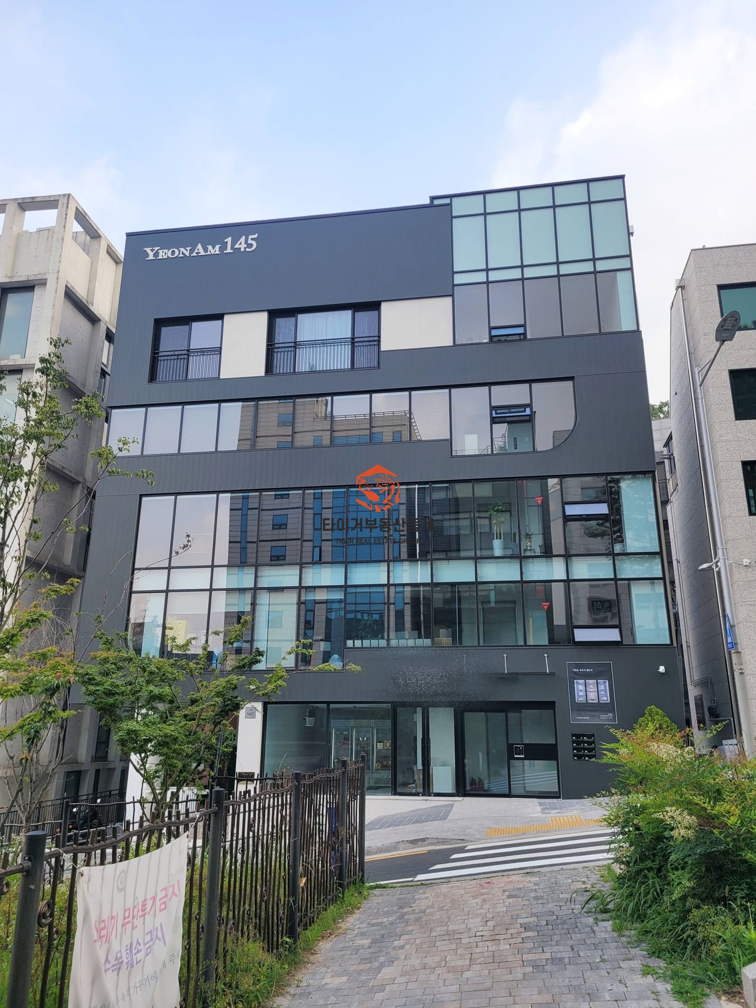 사진 8