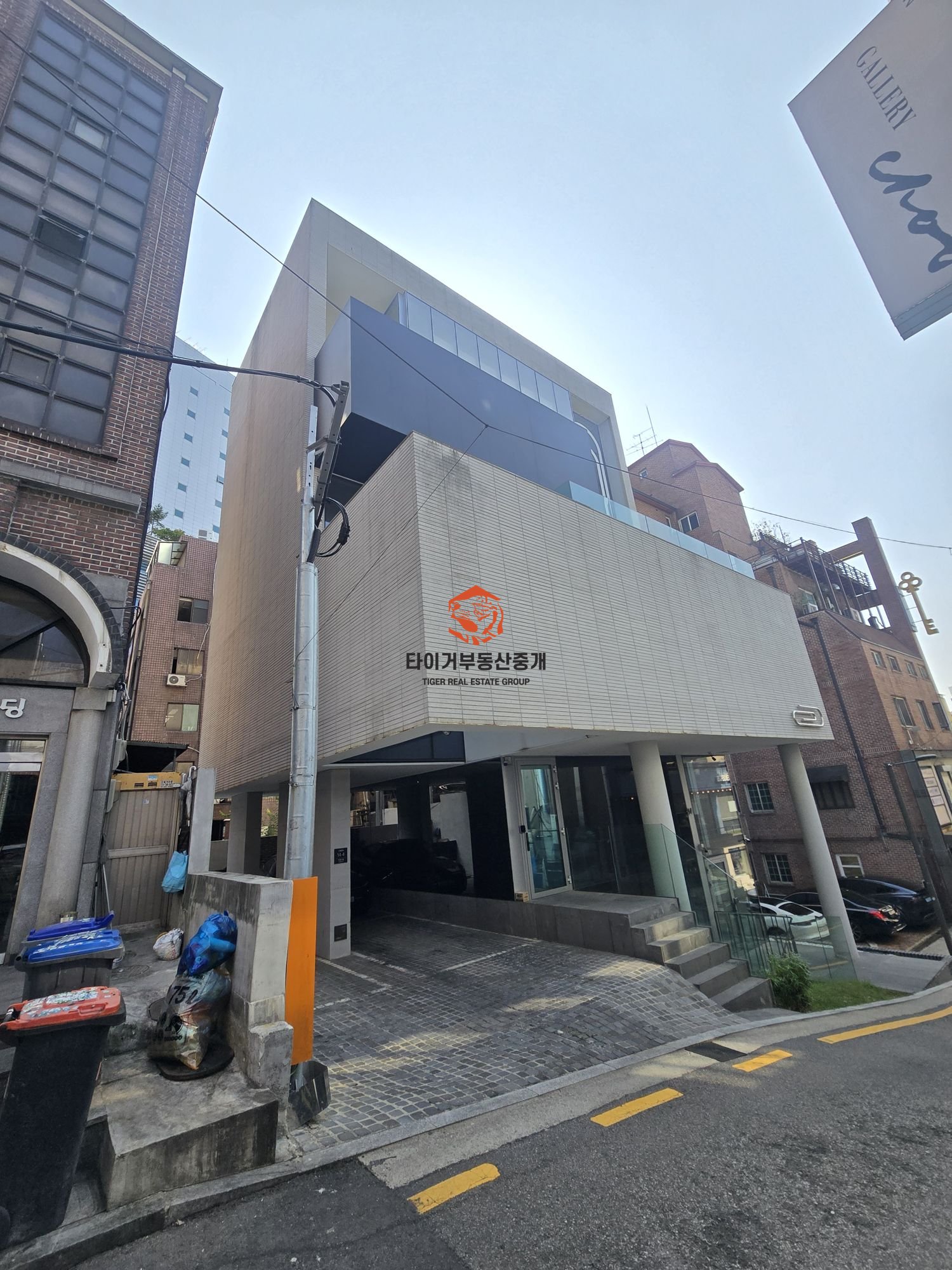 신사동 541-14 근린생활시설