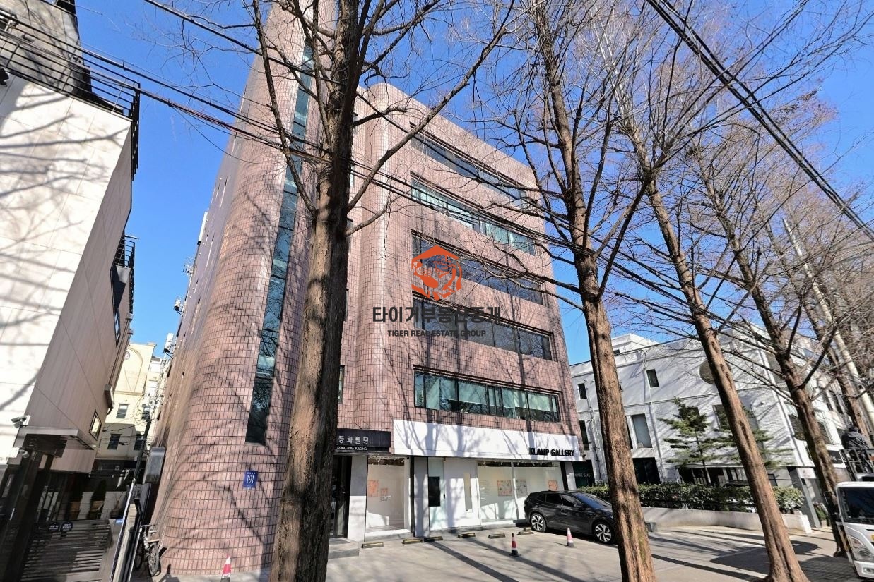 120평, 3호선 매봉역 양재역 대형 사무실 임대 양재천 뷰 자주식주차4대 우수한 사무실 사진 16
