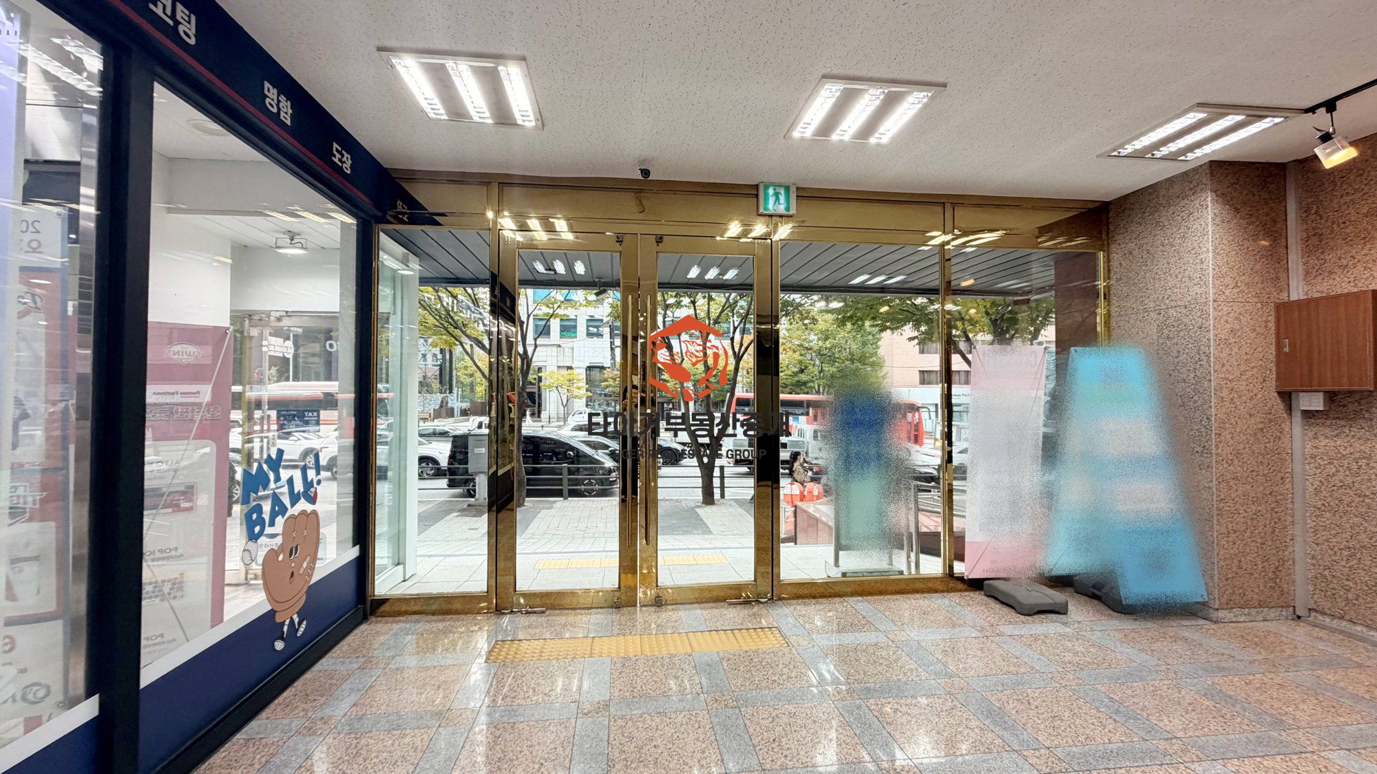 논현역 신사역 더블역세권 대로변 빌딩 깔끔한 가성비 사무실 룸 1개 O 자주식주차 사진 12