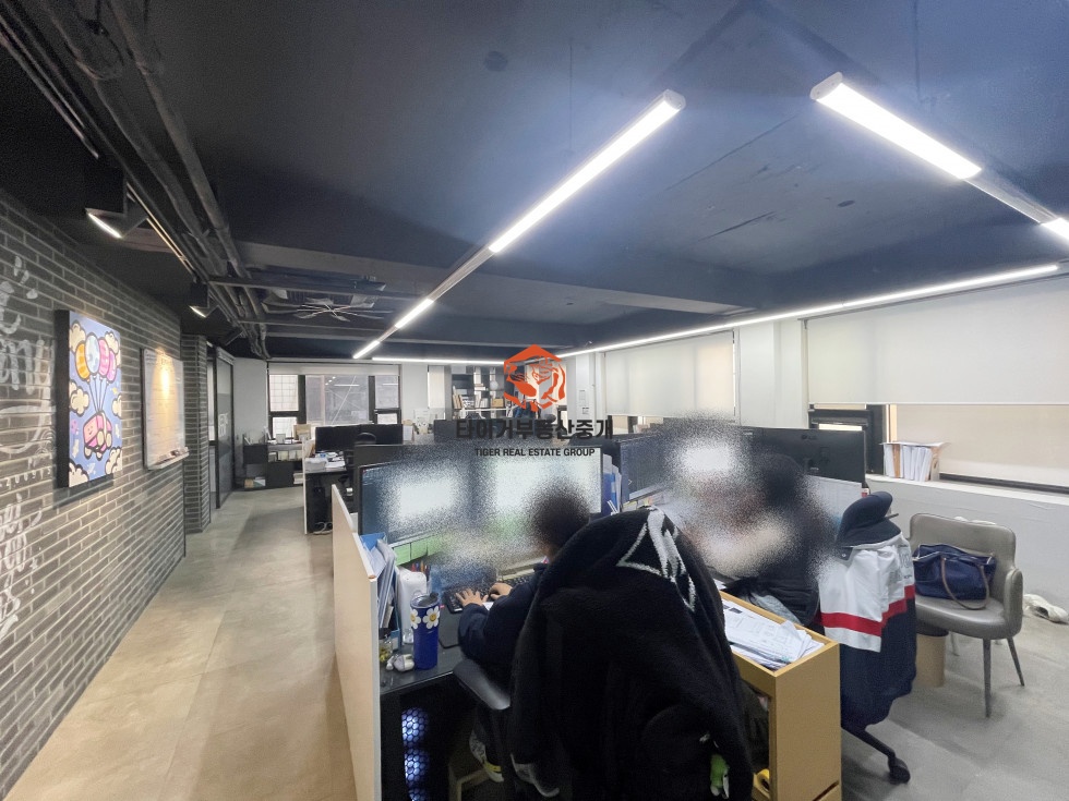 논현동 인테리어 사무실 룸2개 채광 좋은 환한사무실 사진 4