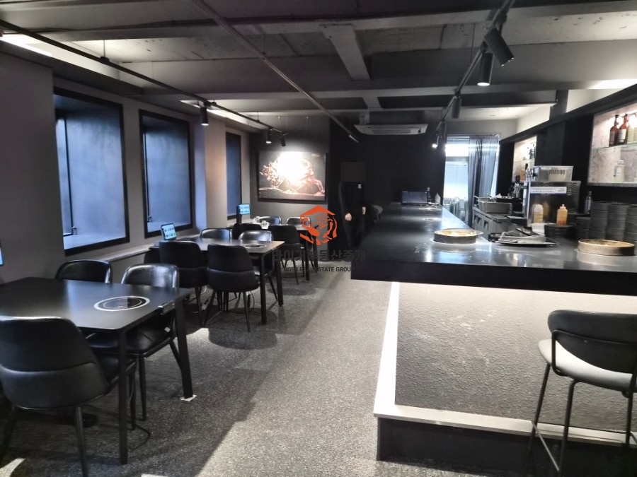 강남역 먹자거리 중심 유관상 1층 상가 음식점 권리금 O 사진 3