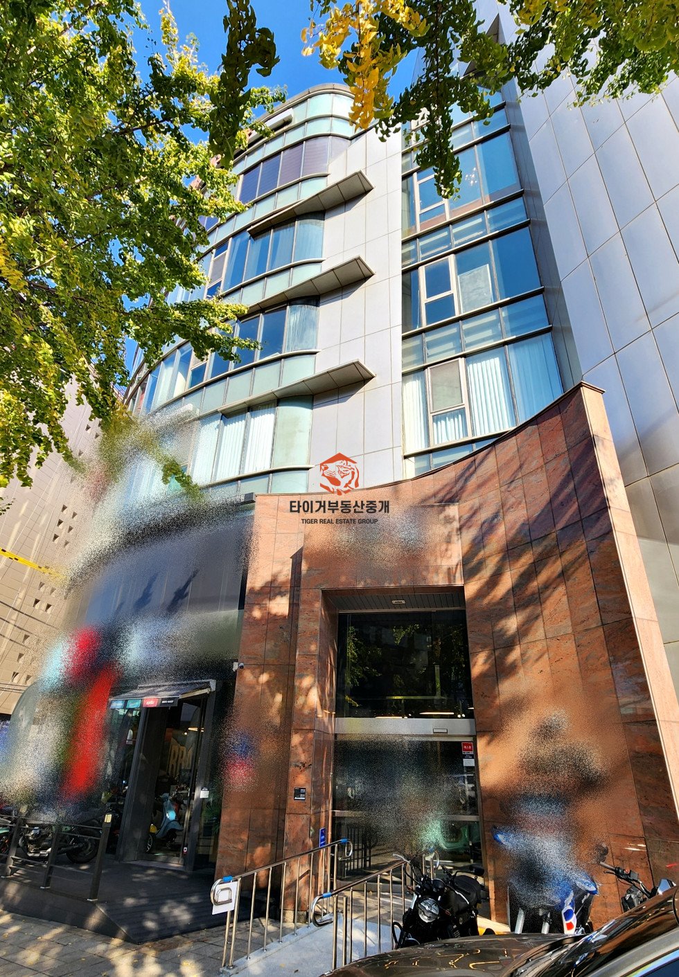 압구정역 병원 압구정 가시성 좋은 대로변 임대 의원 환영
