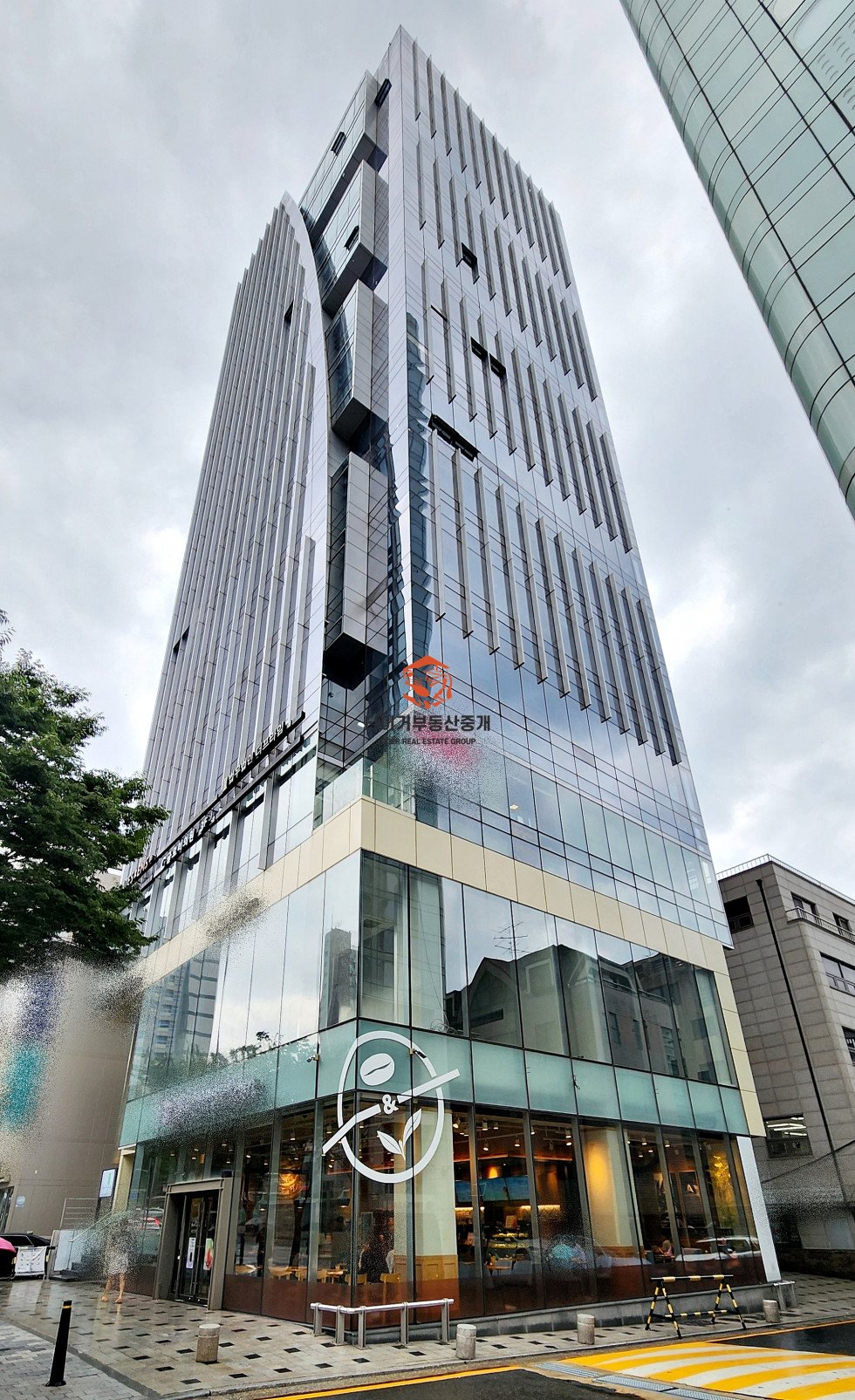 언주역 강남 논현동 대로변 60p 사무실 / 논현동