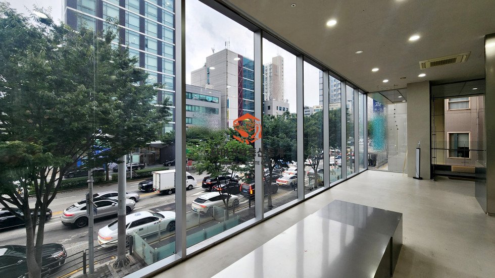 사진 2