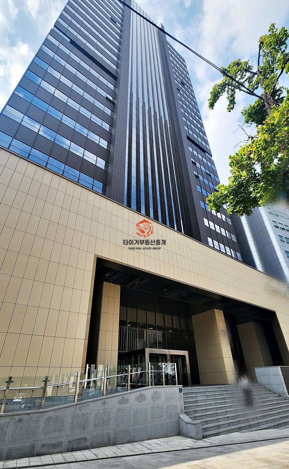 회현역 서울역 초역세권 오피스, 병원, F B등