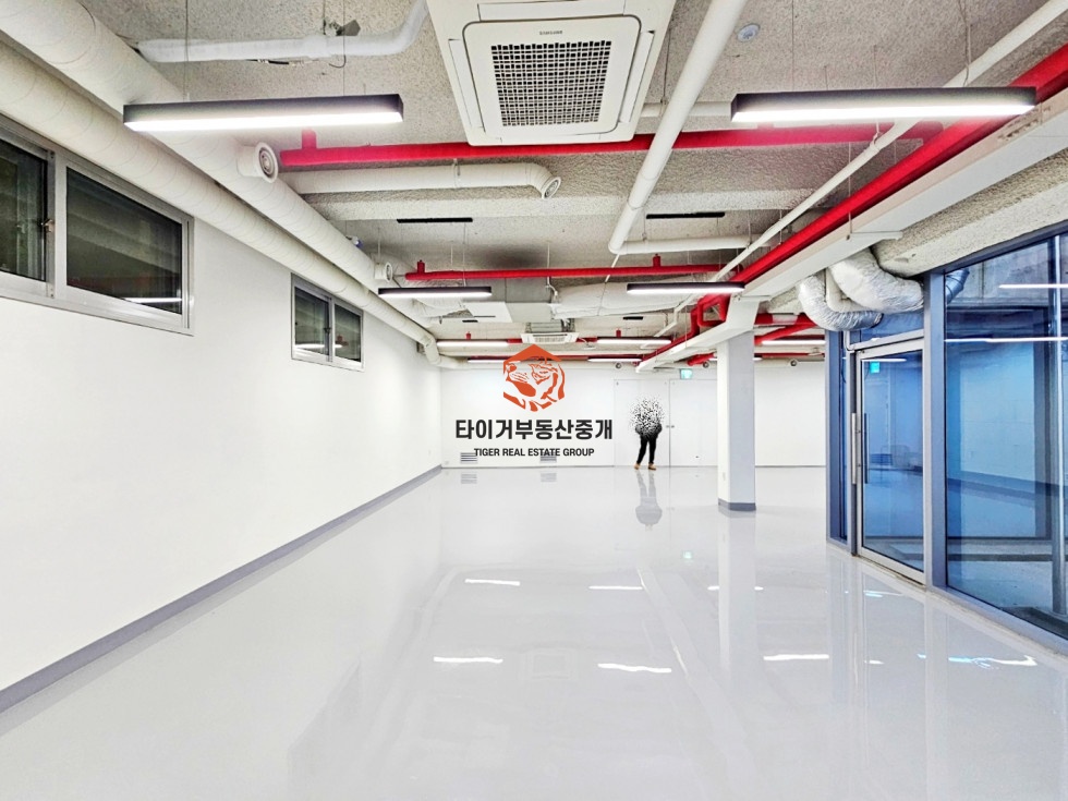 선정릉역 사무실 임대 선큰구조 수려한 건물 논현동 사진 4