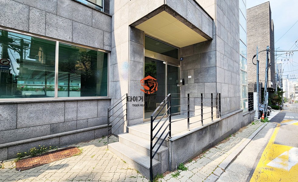 사진 2