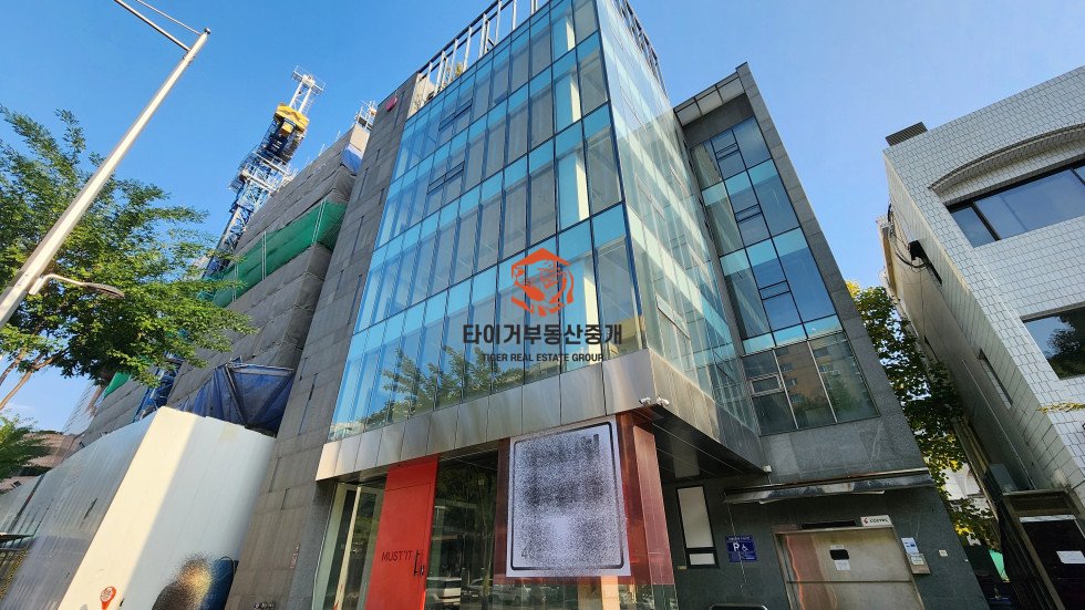 압구정역 압구정 사옥 통임대, 사무실 인테리어 완비