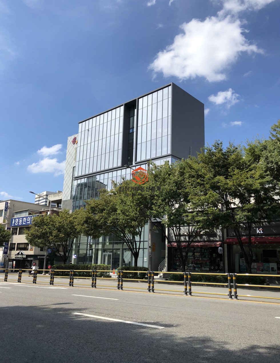 강남 논현동 수려한 사옥 임대 / 강남구청역 주차 사무실 임대