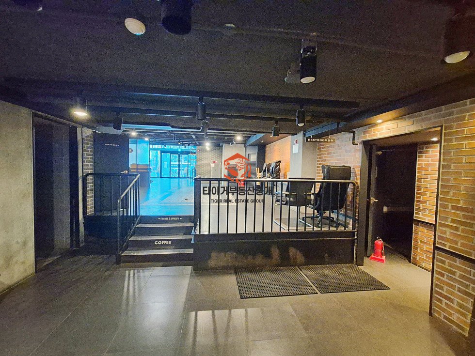 사진 8