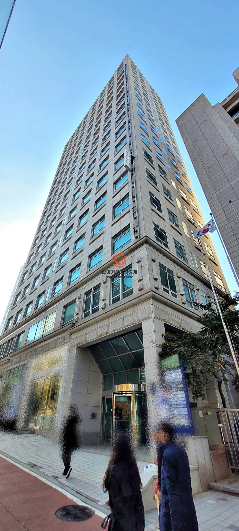 뱅뱅사거리 양재역 대로변 사무실 도보상권 및 입지