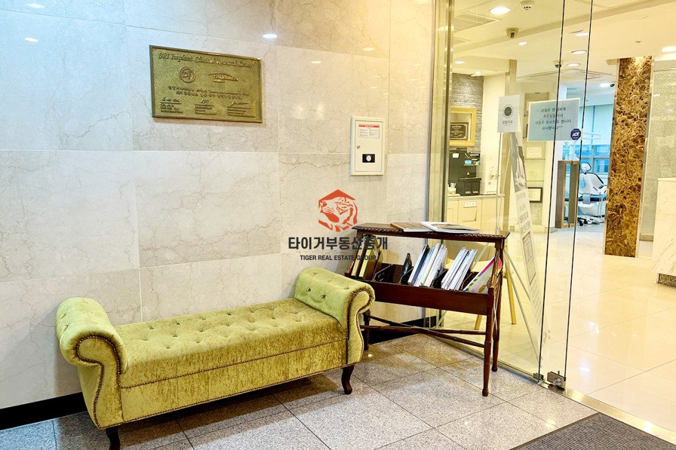 서초동 강남역 병원임대 대형평수 강남대로 대로변