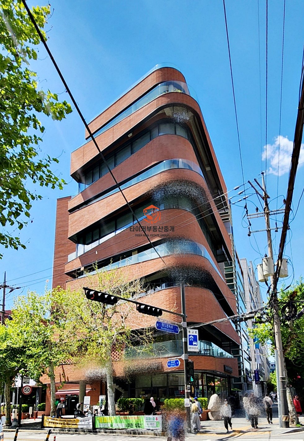 홍대입구역 상가 임대 / 홍대 지하층 상가 임대 사무실 임대