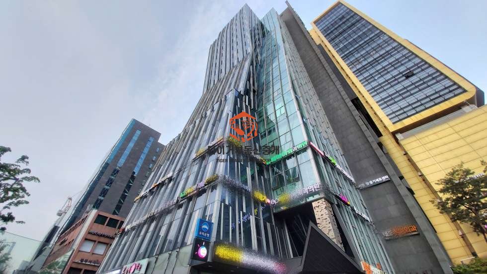 신사역 초역세 병원, 의원 임대