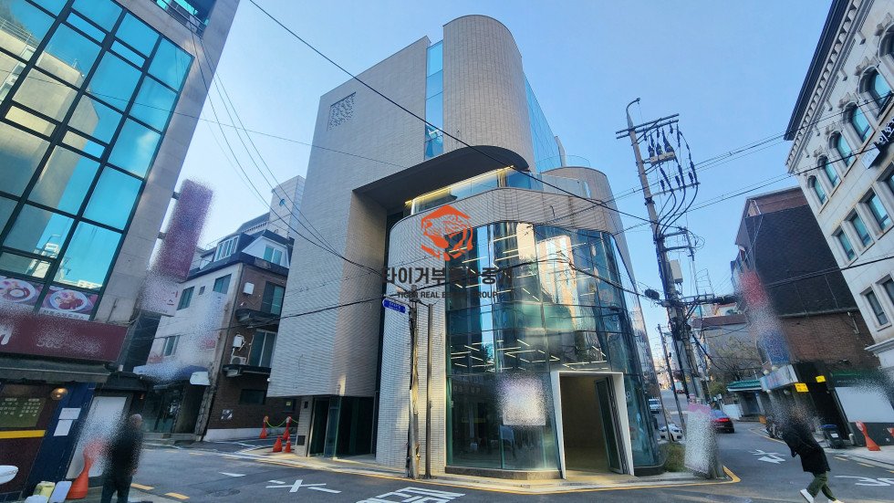 제이 빌딩