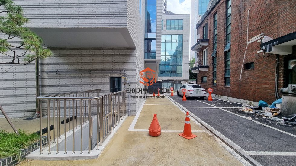 사진 8