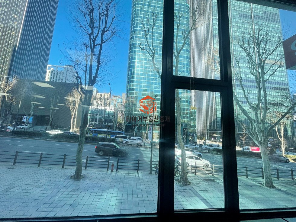 사진 3