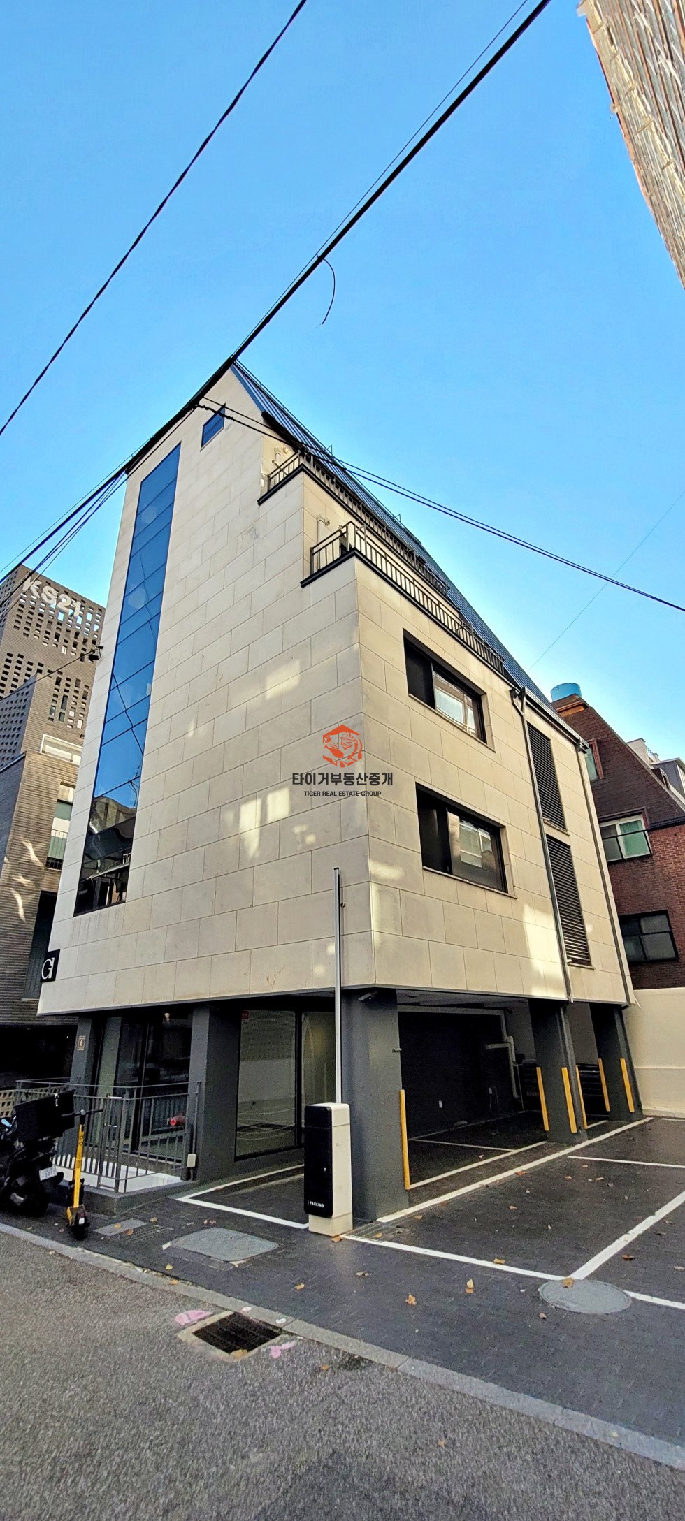 선정릉역 초역세권사무실 신축 첫 입주 연층