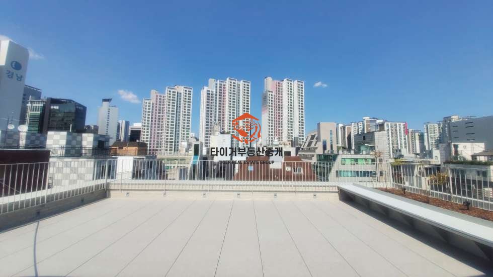 사진 4
