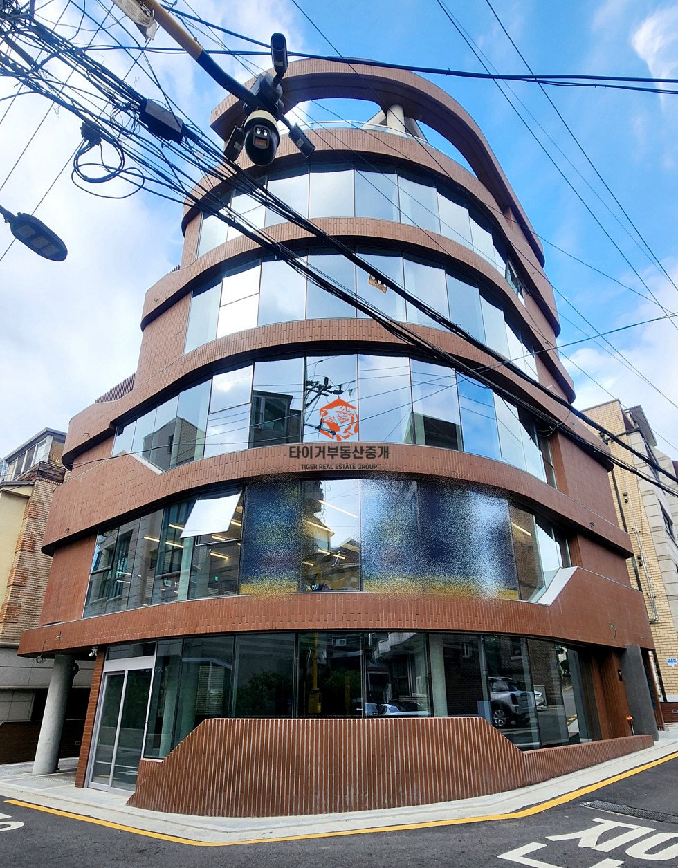 역삼동 고급 인테리어 신축 사옥 / 역삼역 사옥 사무실 임대