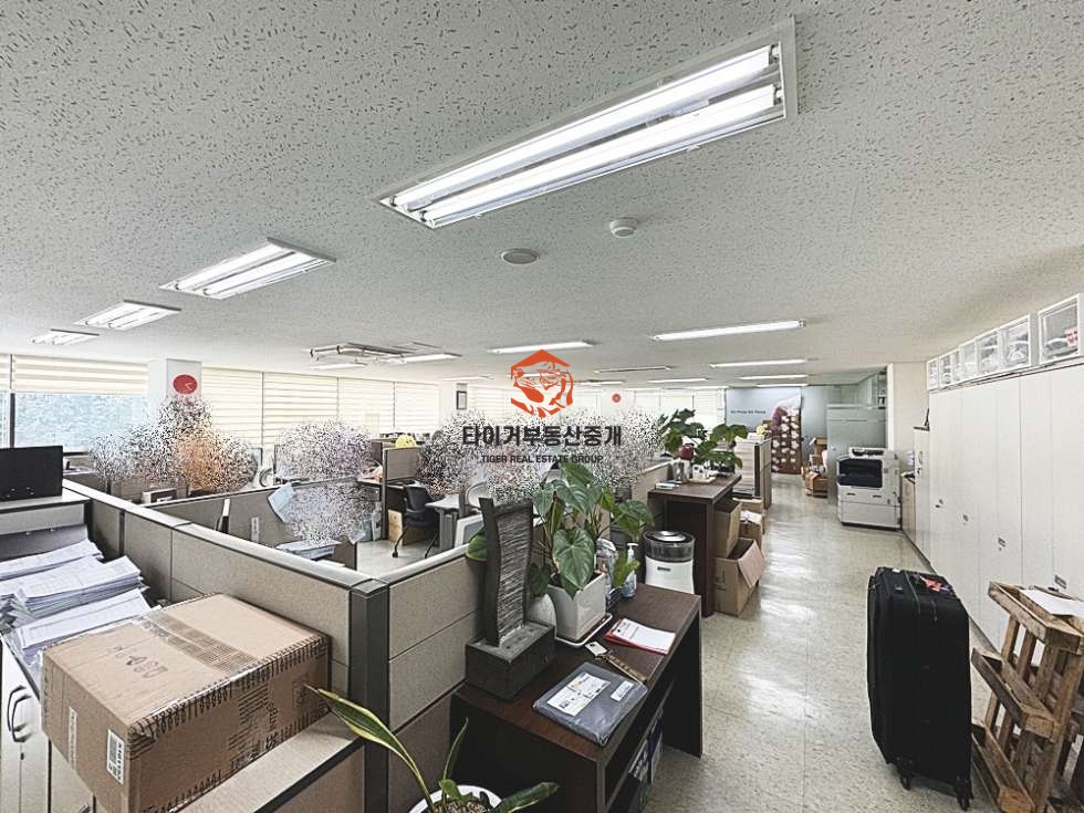 청담동 청담사거리 대로변 가시성 우수한 사무실 임대 주차